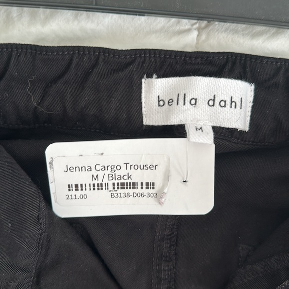 Bella Dahl cargo trouser in black, NWT! - Picture 5 of 7